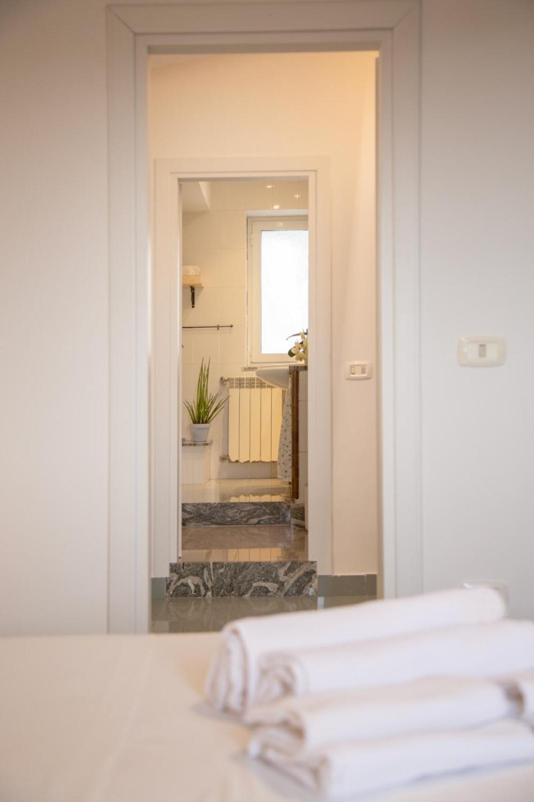 Casa Petito - Casa Vacanze Giugliano In Campania Eksteriør bilde